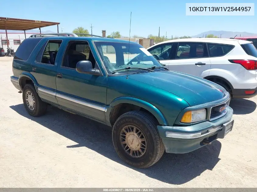 1997 GMC Jimmy Sls VIN: 1GKDT13W1V2544957 Lot: 42456017