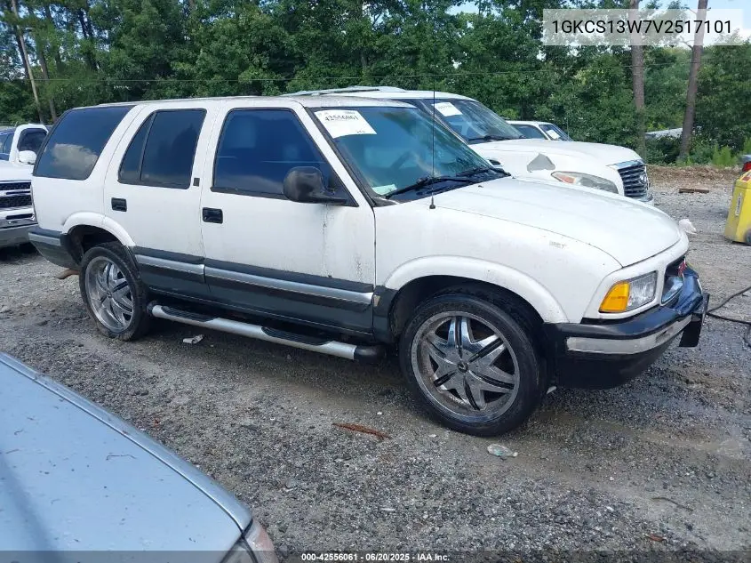 1997 GMC Jimmy Sls VIN: 1GKCS13W7V2517101 Lot: 42556061