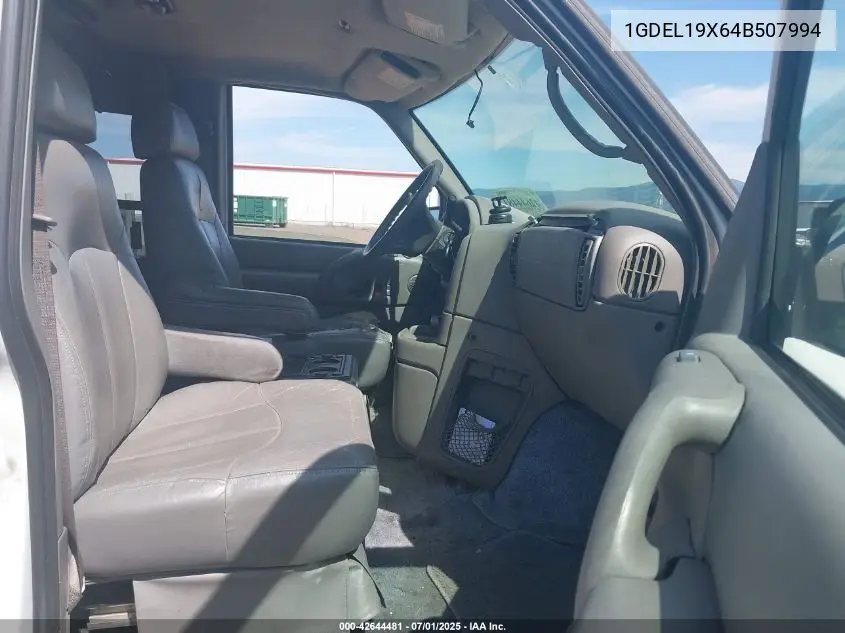 1GDEL19X64B507994 2004 GMC Safari Xt