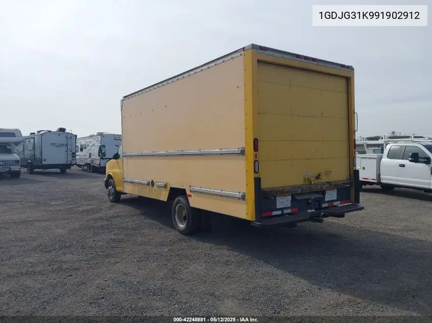 2009 GMC Savana Cutaway Work Van VIN: 1GDJG31K991902912 Lot: 42248881