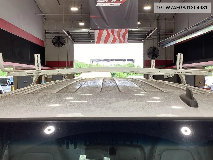 2018 GMC Savana G2500 VIN: 1GTW7AFG8J1304981 Lot: 42650273
