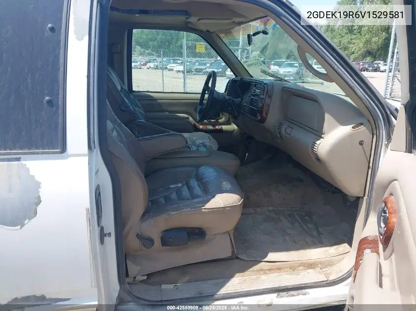 1997 GMC Sierra 1500 Sl Wideside VIN: 2GDEK19R6V1529581 Lot: 42559909