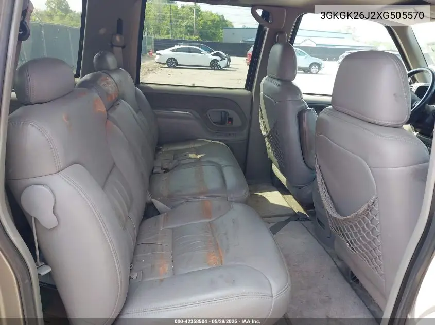1999 GMC Suburban 2500 Sl VIN: 3GKGK26J2XG505570 Lot: 42358504