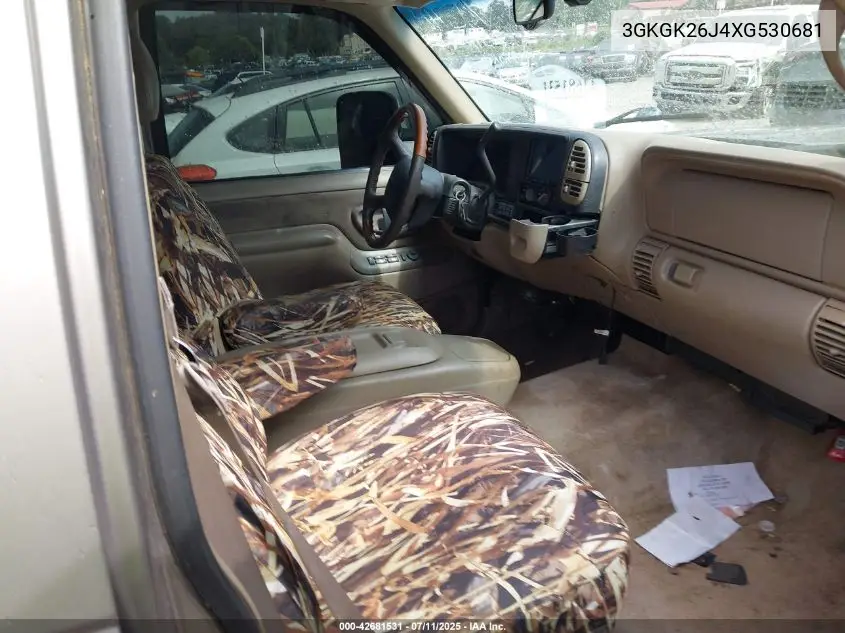 1999 GMC Suburban 2500 Sl VIN: 3GKGK26J4XG530681 Lot: 42681531