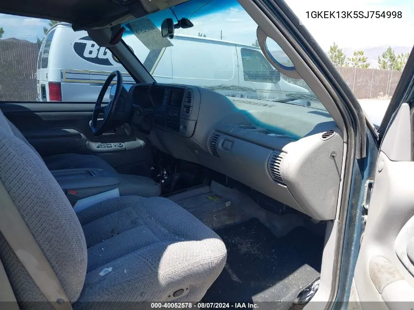 1995 GMC Yukon VIN: 1GKEK13K5SJ754998 Lot: 40052578