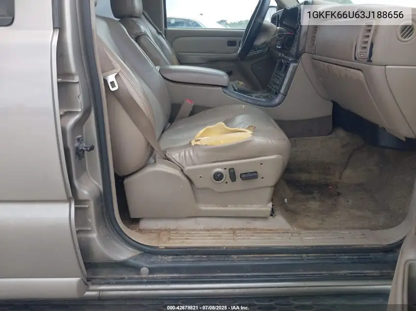2003 GMC Yukon Xl 1500 Denali VIN: 1GKFK66U63J188656 Lot: 42678821
