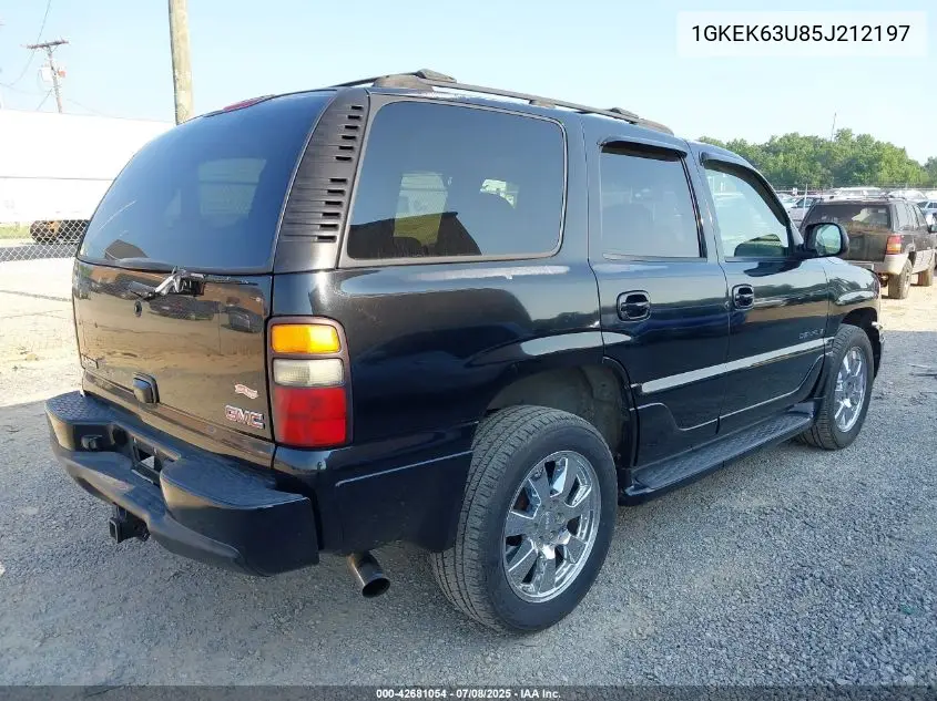 2005 GMC Yukon Denali VIN: 1GKEK63U85J212197 Lot: 42681054