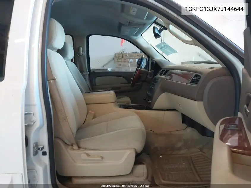 2007 GMC Yukon Sle VIN: 1GKFC13JX7J144644 Lot: 42263064