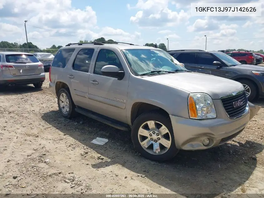 2007 GMC Yukon VIN: 1GKFC13J97J142626 Lot: 42557263