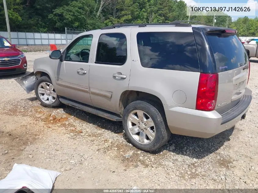2007 GMC Yukon VIN: 1GKFC13J97J142626 Lot: 42557263