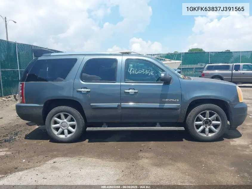 2007 GMC Yukon Denali VIN: 1GKFK63837J391565 Lot: 42603358