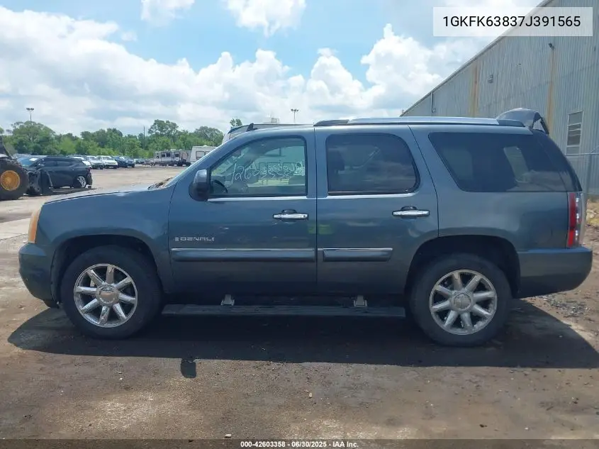 2007 GMC Yukon Denali VIN: 1GKFK63837J391565 Lot: 42603358