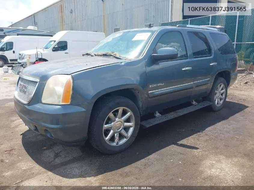 2007 GMC Yukon Denali VIN: 1GKFK63837J391565 Lot: 42603358