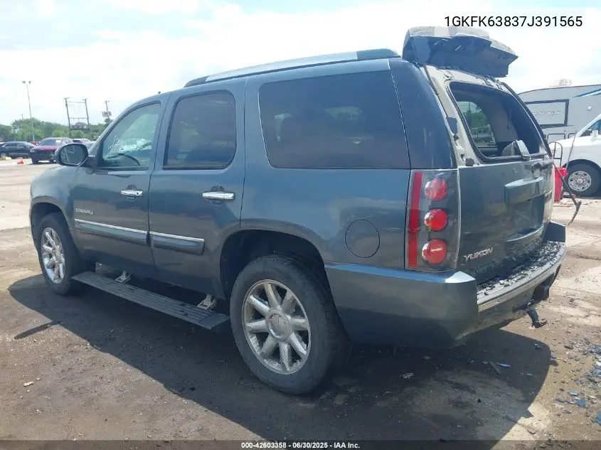 2007 GMC Yukon Denali VIN: 1GKFK63837J391565 Lot: 42603358