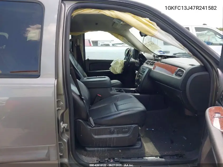 2007 GMC Yukon Slt VIN: 1GKFC13J47R241582 Lot: 42618122