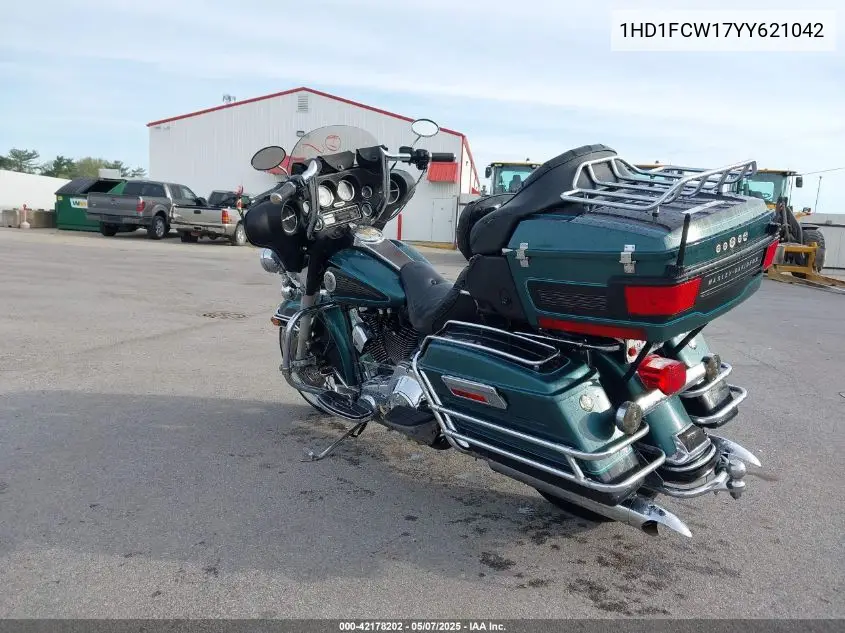 2000 Harley-Davidson Flhtcui VIN: 1HD1FCW17YY621042 Lot: 42178202
