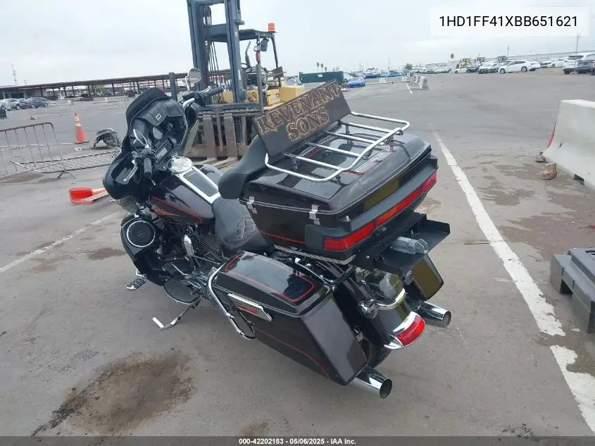 2011 Harley-Davidson Flhtc VIN: 1HD1FF41XBB651621 Lot: 42202183
