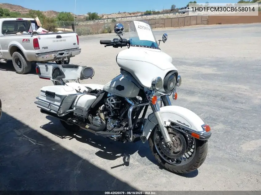 2012 Harley-Davidson Flhtcu Ultra Classic Electra Gld VIN: 1HD1FCM30CB658014 Lot: 42520379