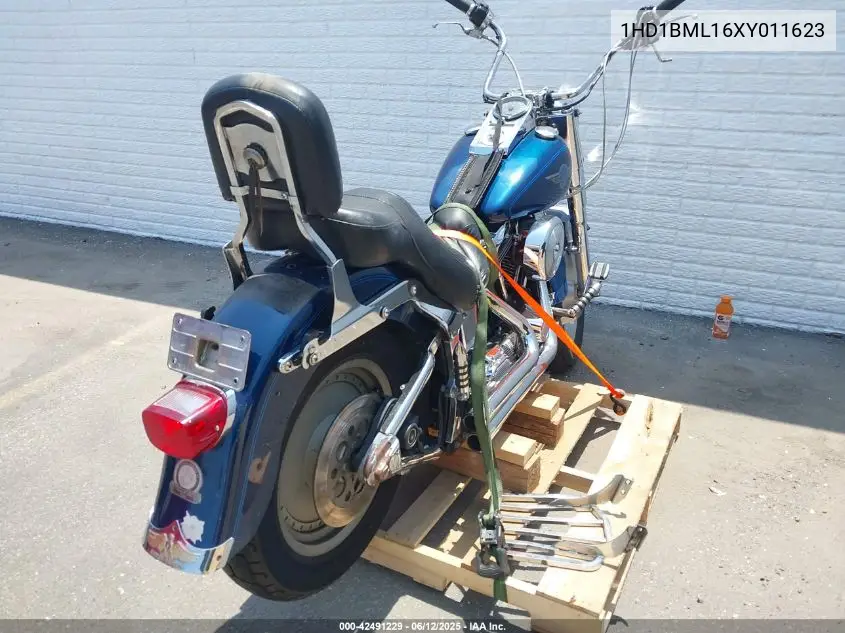1999 Harley-Davidson Flstf VIN: 1HD1BML16XY011623 Lot: 42491229