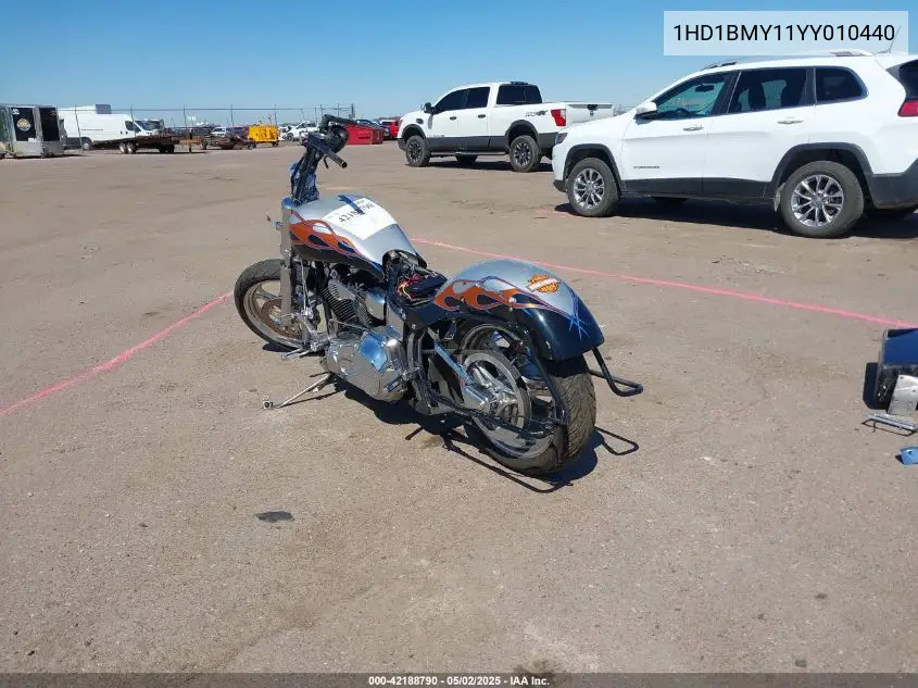 2000 Harley-Davidson Flstf VIN: 1HD1BMY11YY010440 Lot: 42188790
