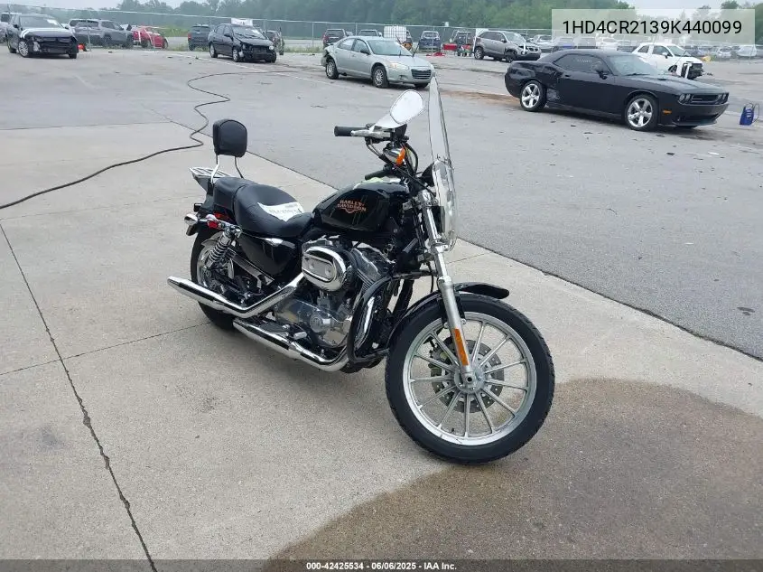 2009 Harley-Davidson Xl883 L VIN: 1HD4CR2139K440099 Lot: 42425534