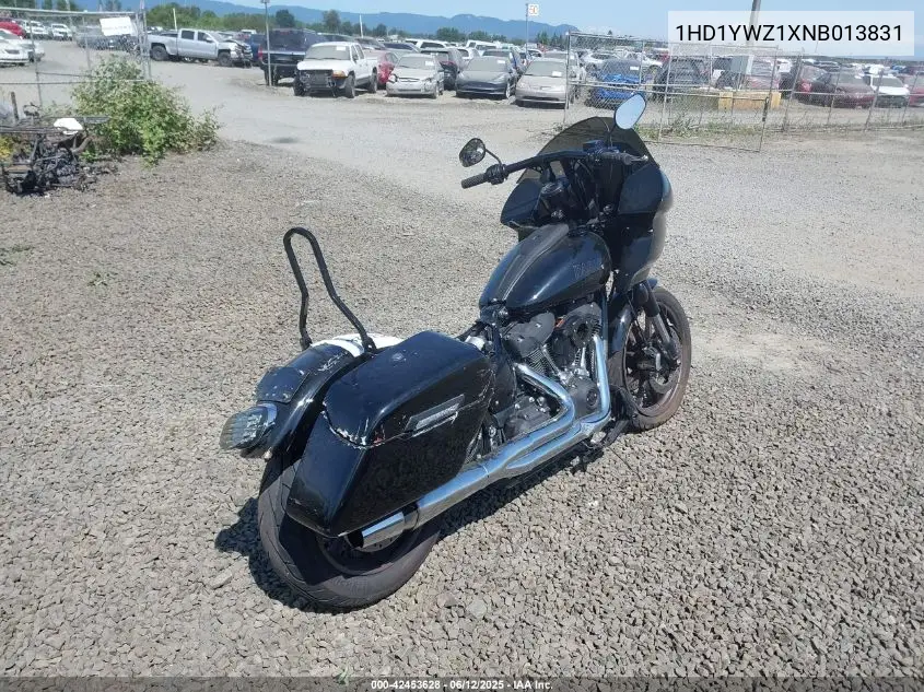 2022 Harley-Davidson Fxlrs VIN: 1HD1YWZ1XNB013831 Lot: 42453628