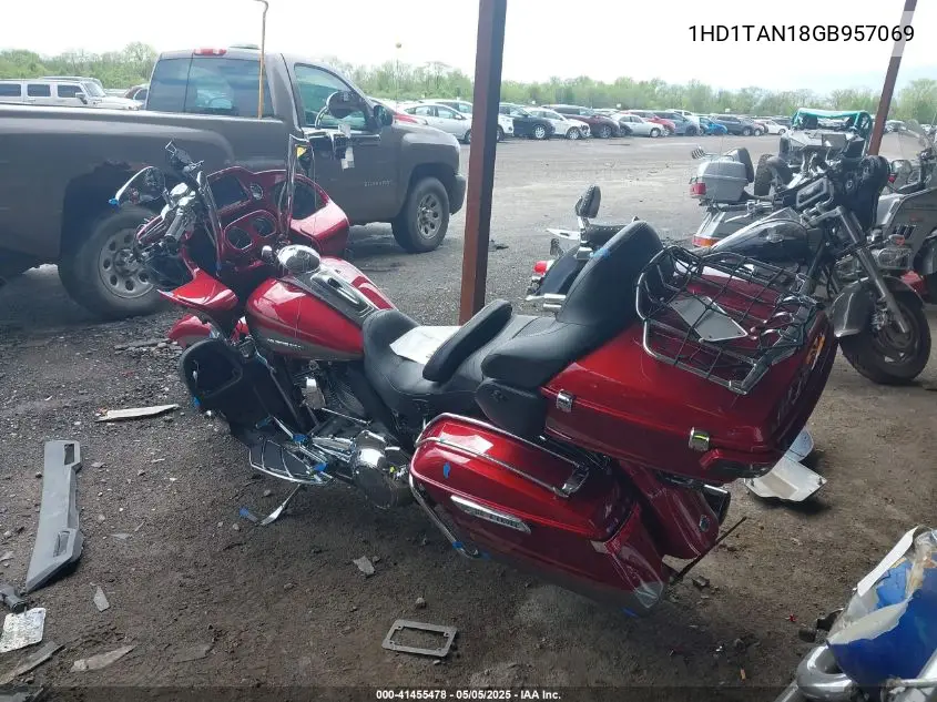 2016 Harley-Davidson Fltruse Cvo Road Glide VIN: 1HD1TAN18GB957069 Lot: 41455478