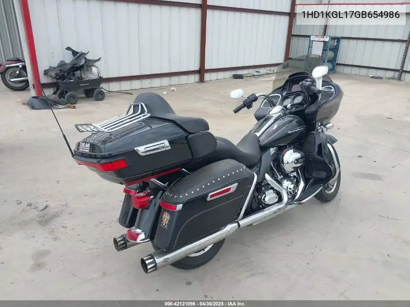 2016 Harley-Davidson Fltru VIN: 1HD1KGL17GB654986 Lot: 42121096