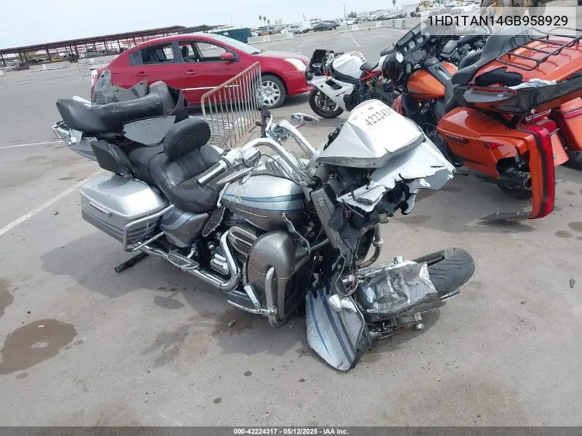 2016 Harley-Davidson Fltruse Cvo Road Glide VIN: 1HD1TAN14GB958929 Lot: 42224317