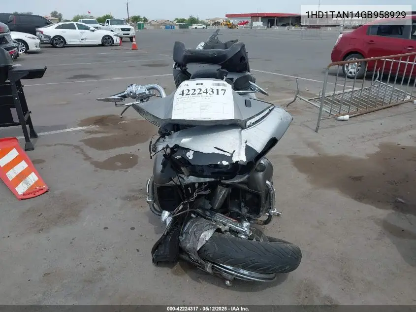 2016 Harley-Davidson Fltruse Cvo Road Glide VIN: 1HD1TAN14GB958929 Lot: 42224317