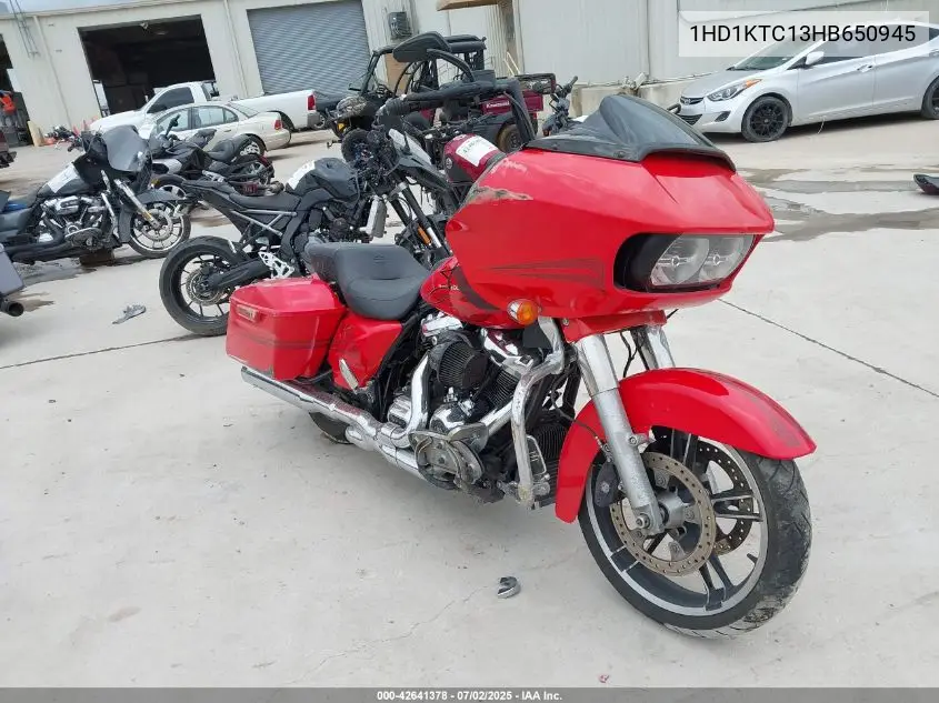 2017 Harley-Davidson Fltrxs Road Glide Special VIN: 1HD1KTC13HB650945 Lot: 42641378