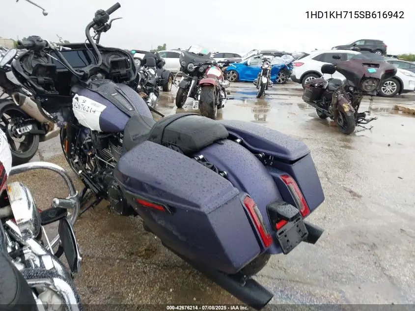 2025 Harley-Davidson Fltrx VIN: 1HD1KH715SB616942 Lot: 42676214
