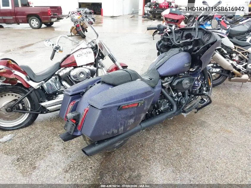 2025 Harley-Davidson Fltrx VIN: 1HD1KH715SB616942 Lot: 42676214
