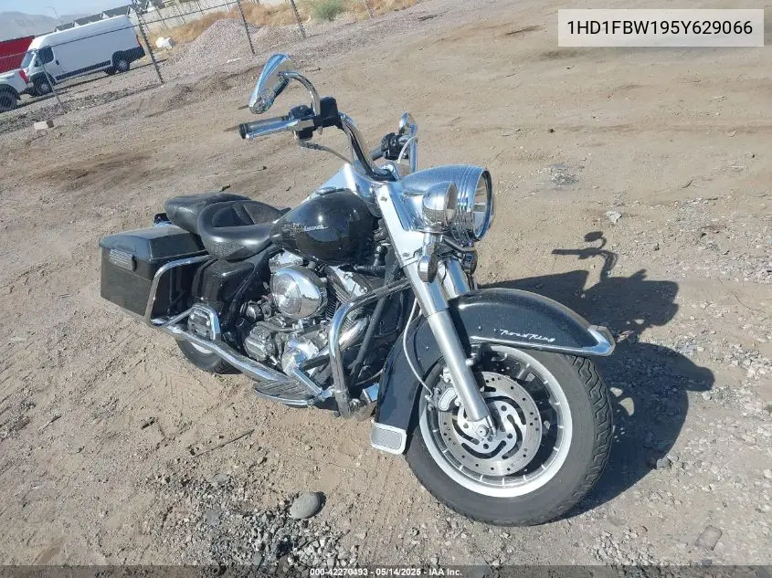 1hd1fbw195y629066 1HD1FBW195Y629066 2005 Harley-Davidson Flhri