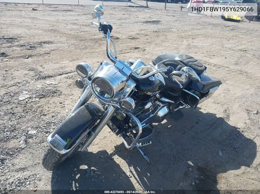 1hd1fbw195y629066 1HD1FBW195Y629066 2005 Harley-Davidson Flhri