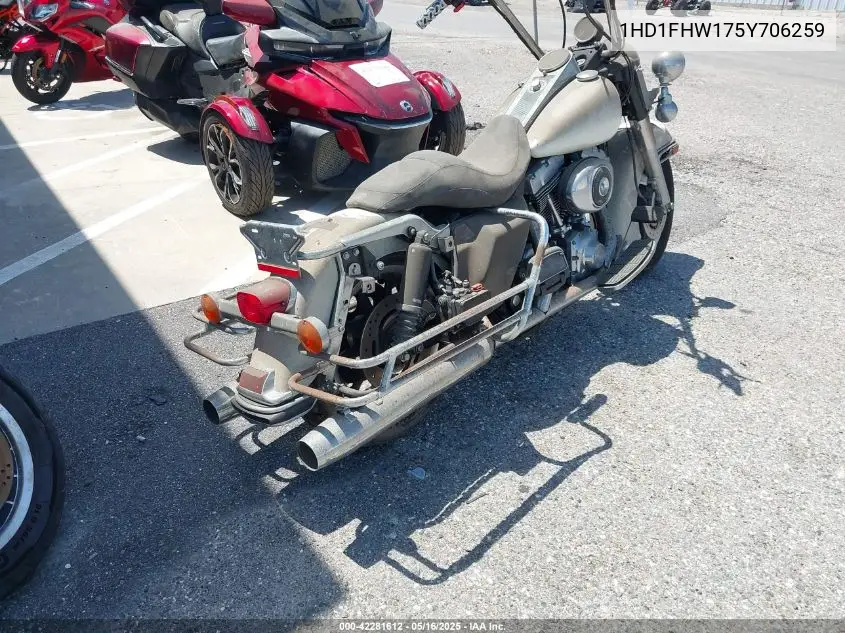 2005 Harley-Davidson Flhpi VIN: 1HD1FHW175Y706259 Lot: 42281612