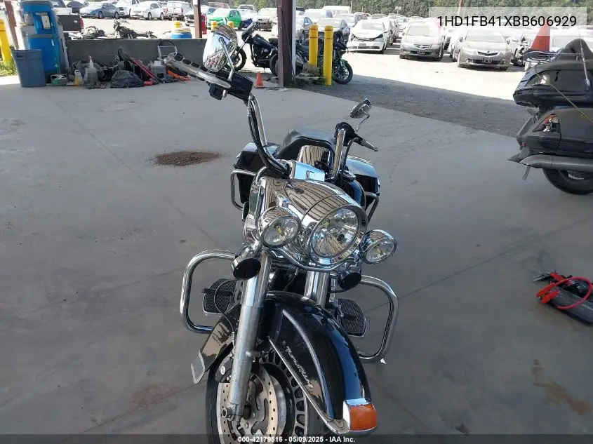 2011 Harley-Davidson Flhr VIN: 1HD1FB41XBB606929 Lot: 42179516