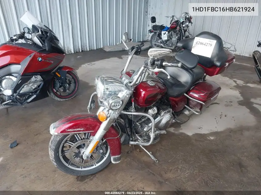 2017 Harley-Davidson Flhr Road King VIN: 1HD1FBC16HB621924 Lot: 42064279