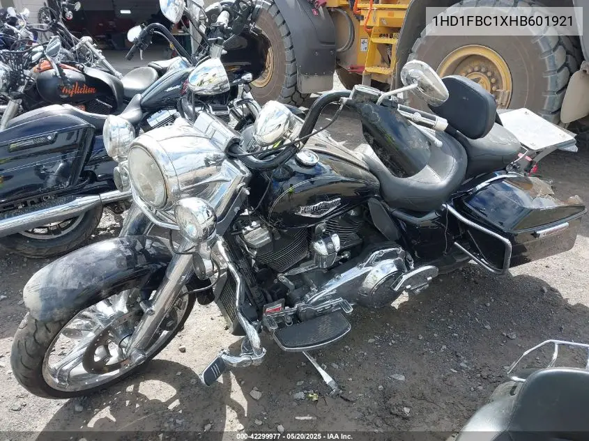 2017 Harley-Davidson Flhr Road King VIN: 1HD1FBC1XHB601921 Lot: 42299977
