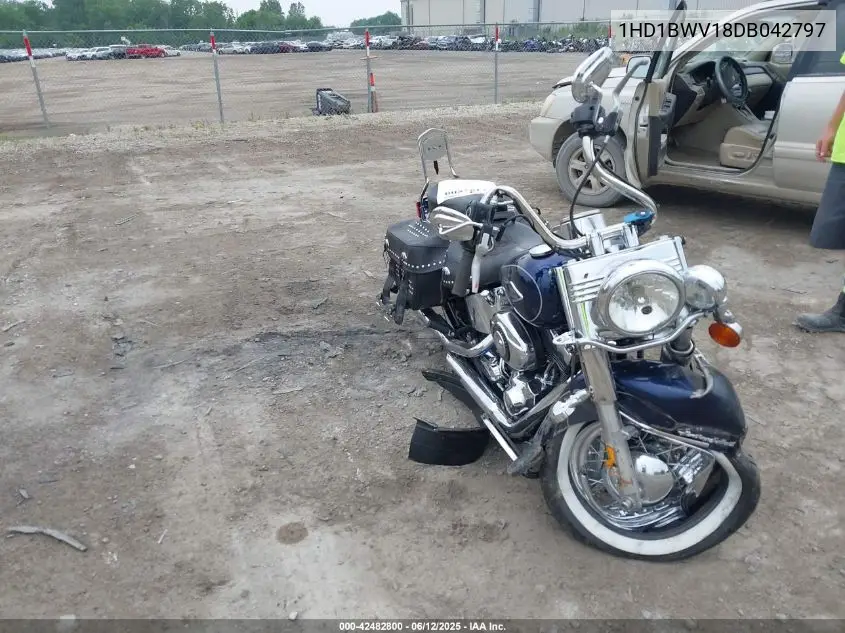 2013 Harley-Davidson Flstc Heritage Softail Classic VIN: 1HD1BWV18DB042797 Lot: 42482800