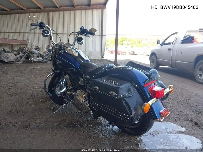 2013 Harley-Davidson Flstc Heritage Softail Classic VIN: 1HD1BWV19DB045403 Lot: 42535857