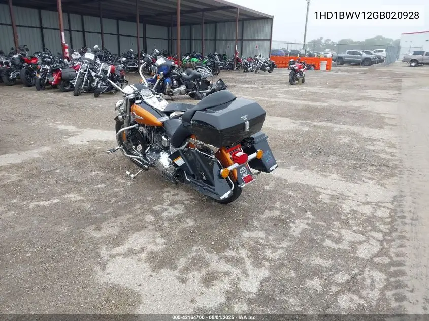 2016 Harley-Davidson Flstc Heritage Softail Classic VIN: 1HD1BWV12GB020928 Lot: 42164700