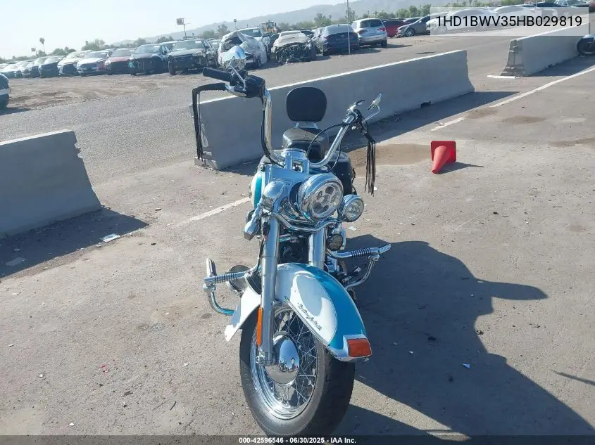 2017 Harley-Davidson Flstc Heritage Softail Classic VIN: 1HD1BWV35HB029819 Lot: 42596546