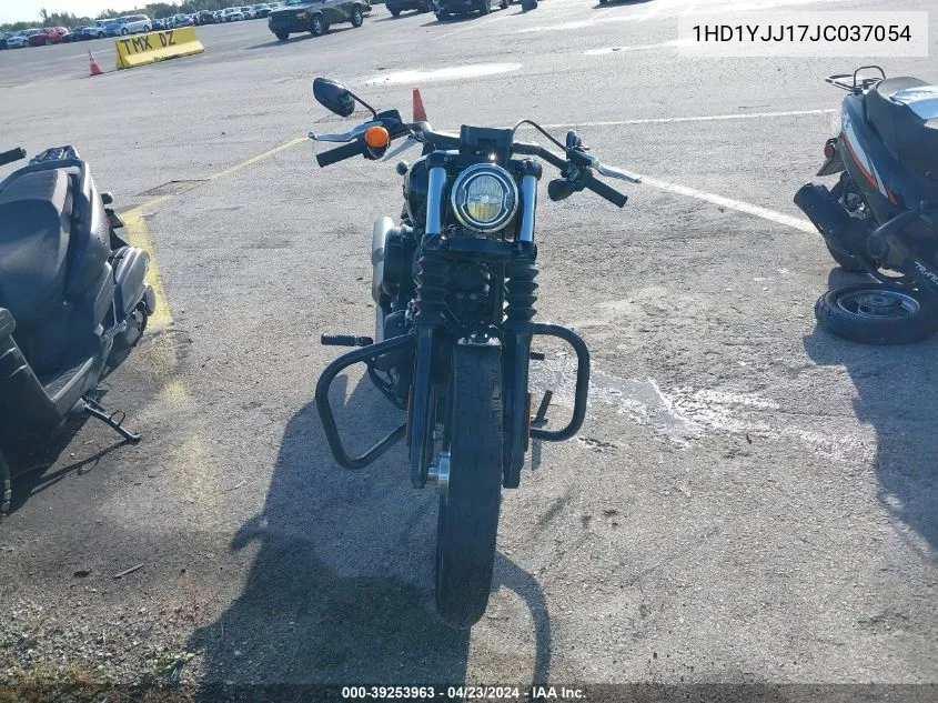 2018 Harley-Davidson Fxbb Street Bob VIN: 1HD1YJJ17JC037054 Lot: 39253963