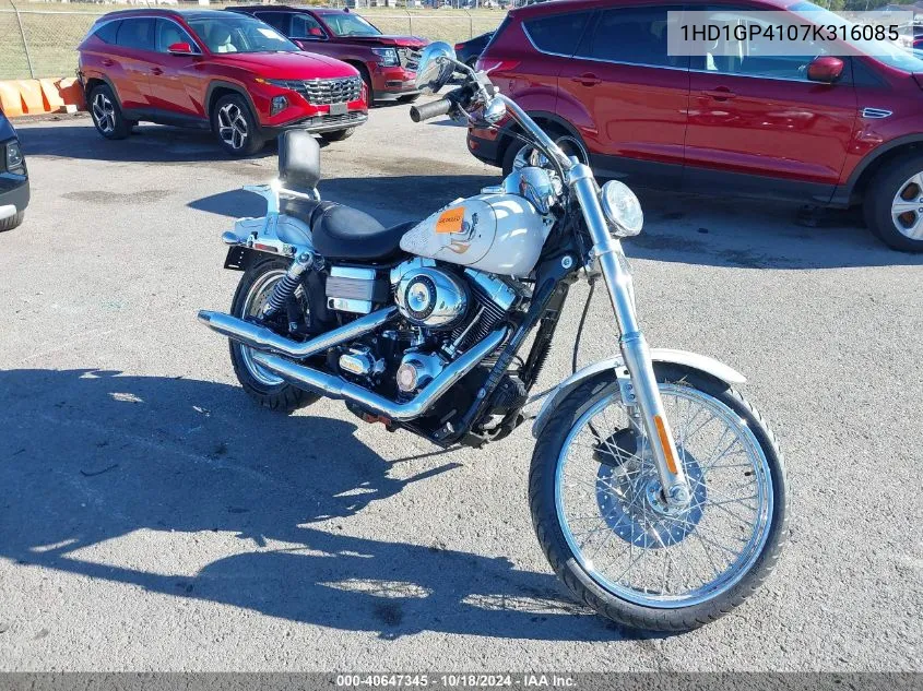 2007 Harley-Davidson Fxdwg VIN: 1HD1GP4107K316085 Lot: 40647345