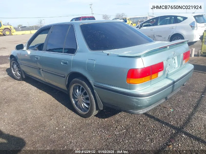 1992 Honda Accord Lx/Ex VIN: JHMCB7650NC021924 Lot: 41229132
