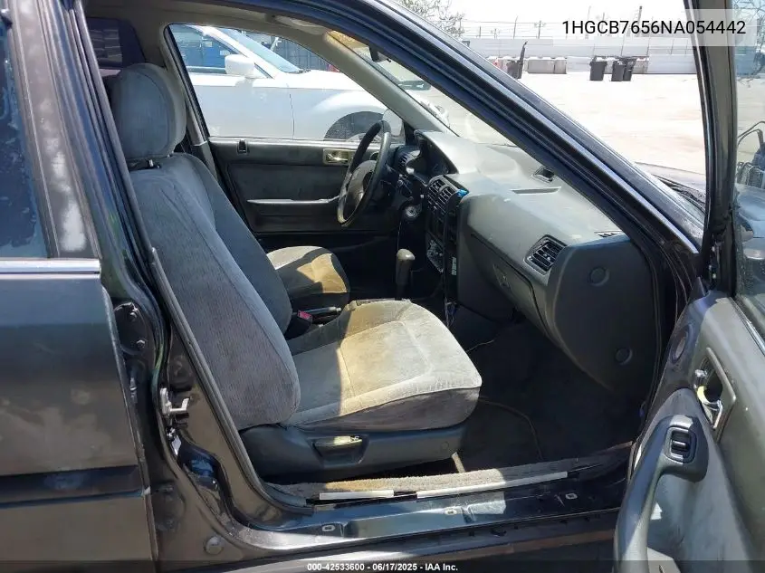 1992 Honda Accord Lx VIN: 1HGCB7656NA054442 Lot: 42533600