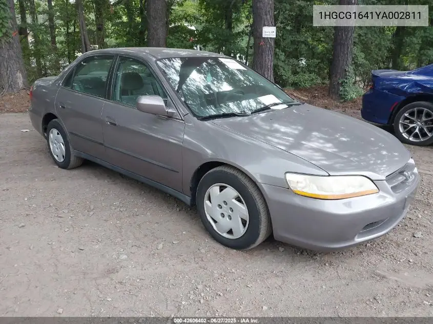 2000 Honda Accord 3.0 Lx VIN: 1HGCG1641YA002811 Lot: 42606402