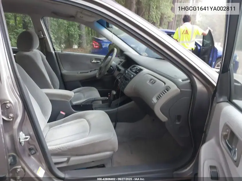 2000 Honda Accord 3.0 Lx VIN: 1HGCG1641YA002811 Lot: 42606402