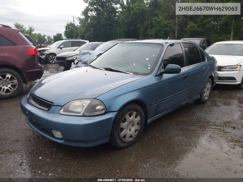 1998 Honda Civic Lx VIN: 2HGEJ6670WH629063 Lot: 42655671